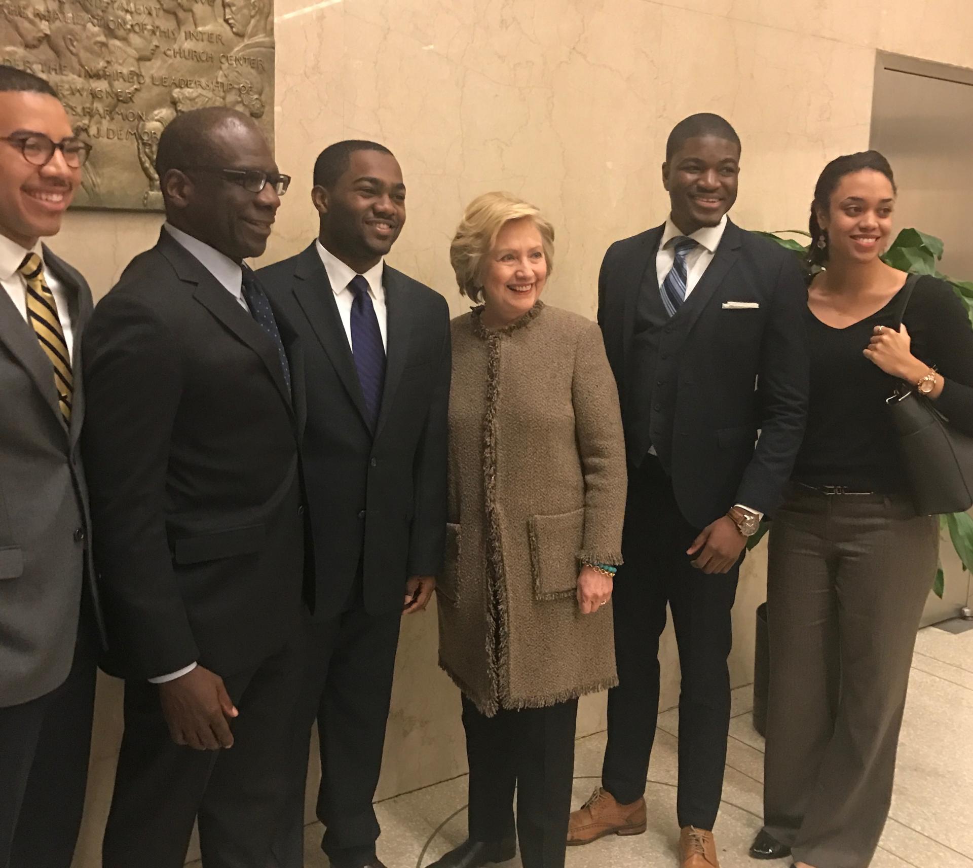 Students with Hillary Clinton